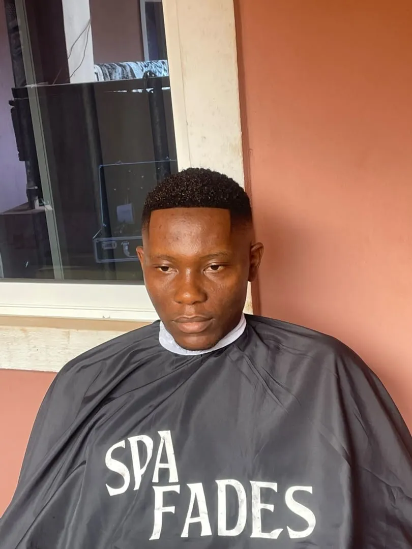 Sharp, neat fade haircut side profile by SPA_Fades mobile barber